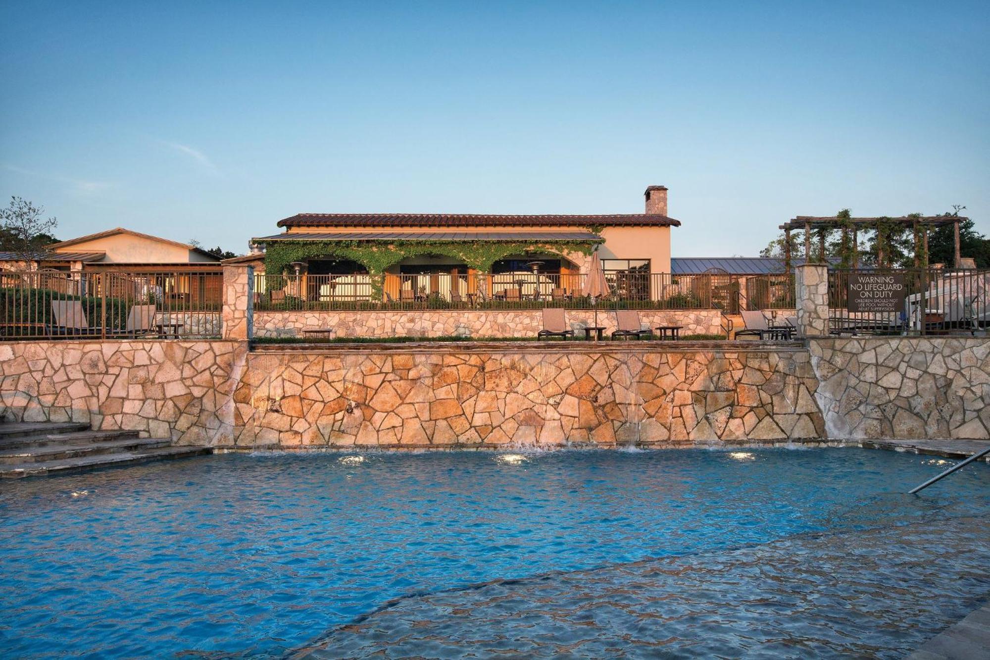 Worldmark Hunt - Stablewood Springs Resort Eksteriør billede